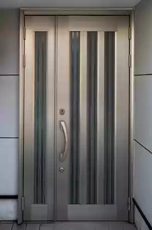 چرا ورق استیل برای فضای داخلی آسانسور مناسب است؟